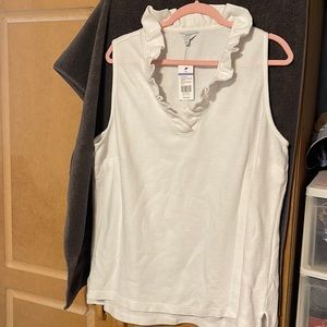 NWT white sleeveless Crown and Ivy top